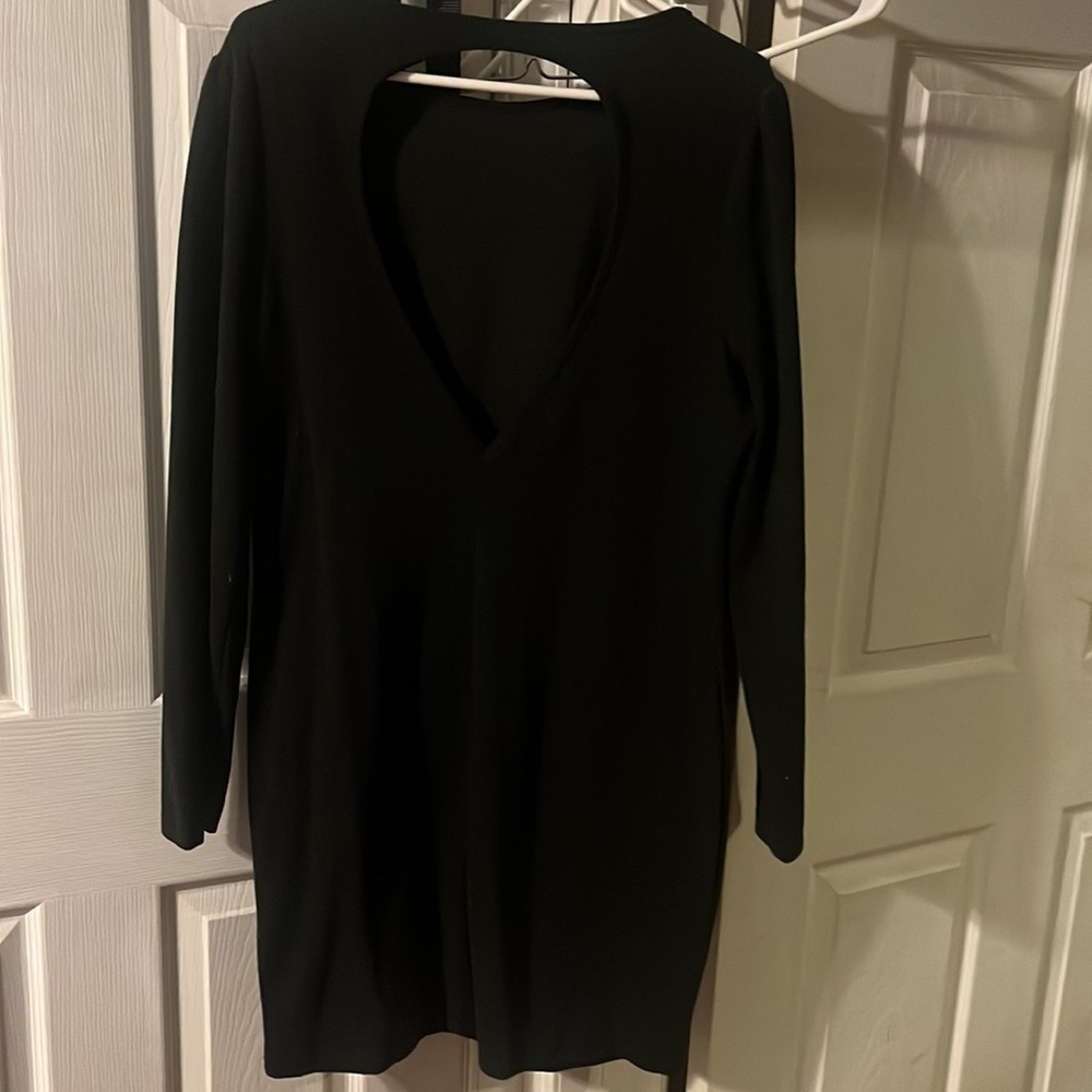 Dress - Picture 3 of 3
